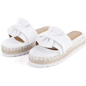 Brand new Women’s Sandals